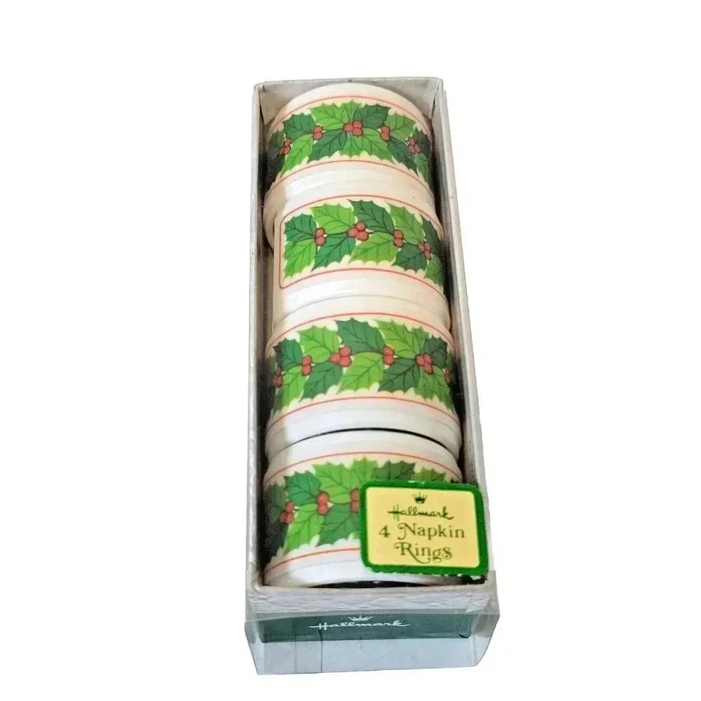 Hallmark Christmas Napkin Rings Set of 4 Holly Berry Original Box Made in USA